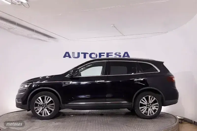 Usado Renault Koleos Initiale Paris 175 CV (128 kW) 2017 Negro SUV
