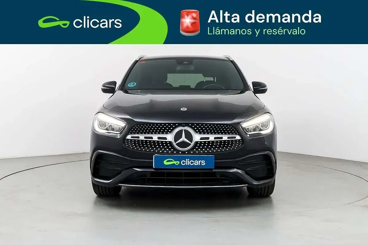 Occasion Mercedes GLA180 136 PK (100 kW) 2021 Zwart SUV