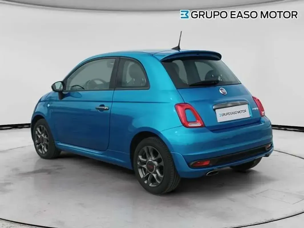 Usado Fiat 500 Dolcevita 71 CV (52 kW) 2021 Azul Utilitario