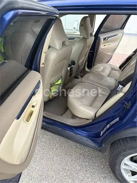 Usado Volvo XC70 Ocean Race 185 CV (136 kW) 2005 Azul Familiar