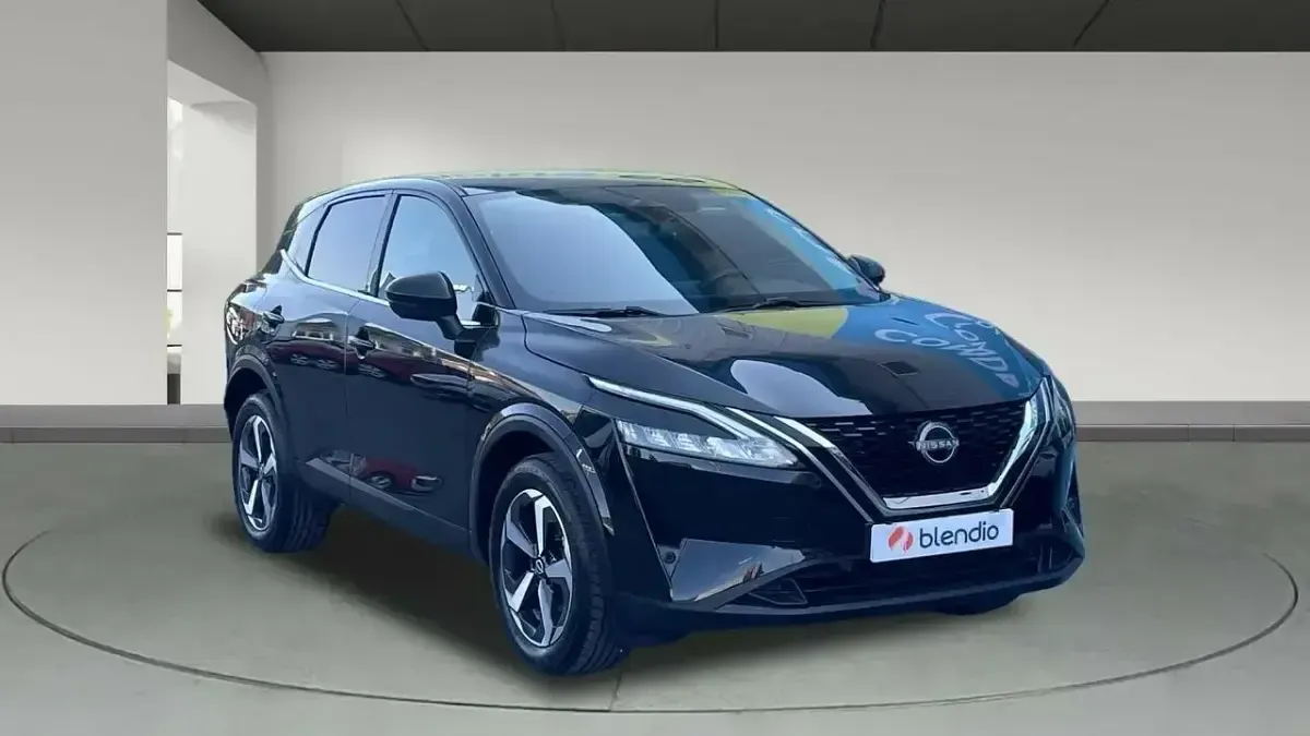 Usado Nissan Qashqai N-Connecta 140 CV (102 kW) 2024 Negro SUV