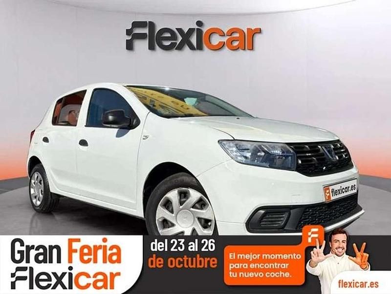 Blanco Usado 2018 Dacia Sandero Essentiel Utilitario | 8290 € (Precio justo) - Imagen 1/4