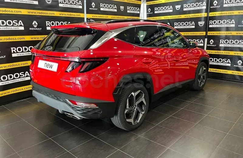 Usado Hyundai Tucson 230 CV (169 kW) 2022 Rojo SUV
