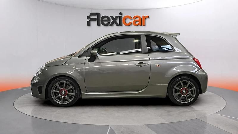 Usado Abarth 595 165 CV (121 kW) 2022 Gris Utilitario