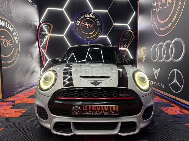 Usado Mini John Cooper Works 231 CV (169 kW) 2020 Gris / plata Utilitario