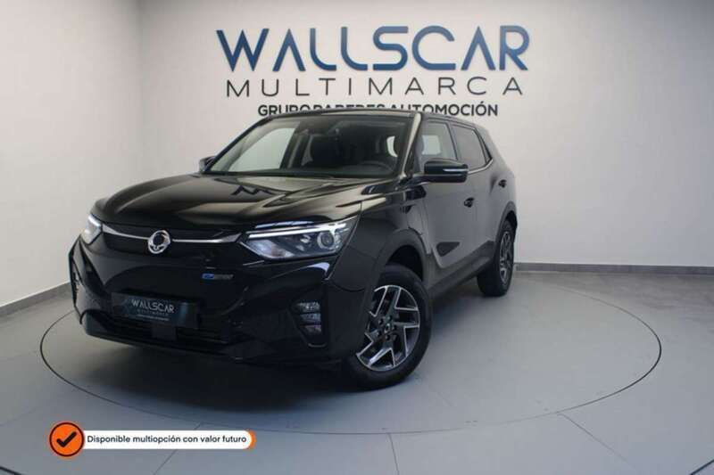 Negro Usado 2023 Ssangyong Korando SUV | 26.230 € (Precio justo) - Imagen 1/4