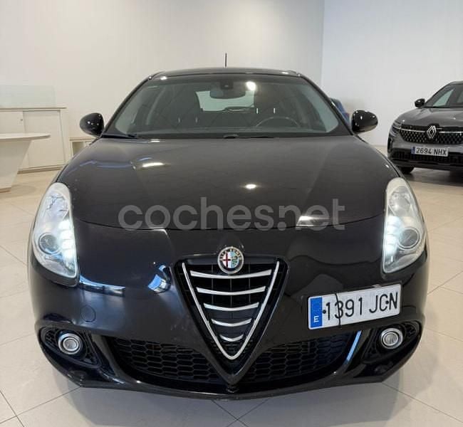 Usado Alfa Romeo Giulietta Sprint 105 CV (77 kW) 2015 Negro Berlina