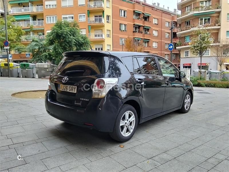 Usado Toyota Verso Active 126 CV (92 kW) 2009 Negro Monovolumen