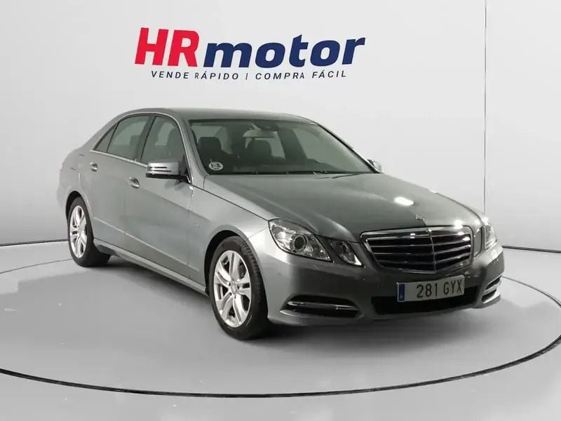 Gris Usado 2010 Mercedes E200 Avantgarde Berlina | 12.100 € (Precio justo) - Imagen 1/4