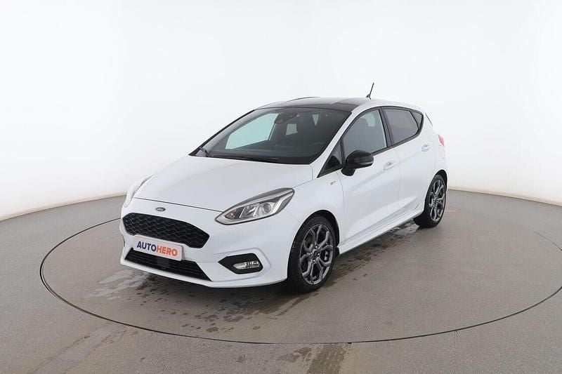 Blanco Usado 2019 Ford Fiesta ST-Line Utilitario | 11.199 € (Precio justo) - Imagen 1/3