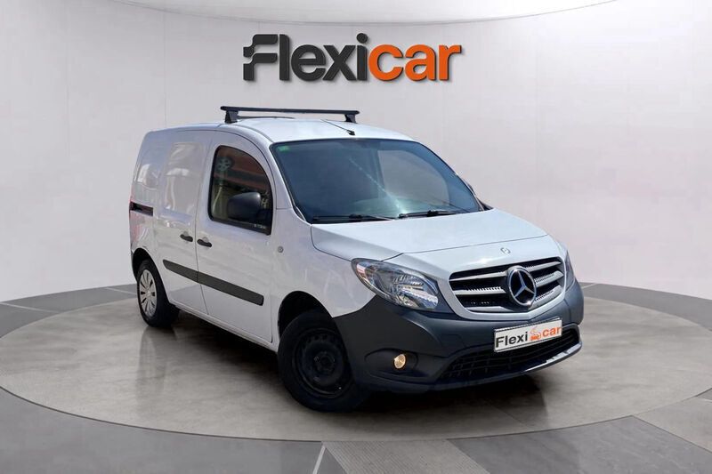 Blanco Usado 2017 Mercedes Citan 108 Familiar | 8590 € - Imagen 1/4