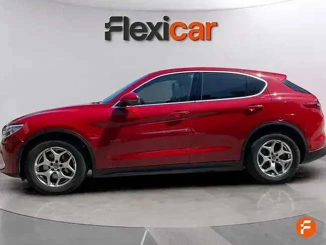 Usado Alfa Romeo Stelvio 160 CV (117 kW) 2020 Rojo SUV