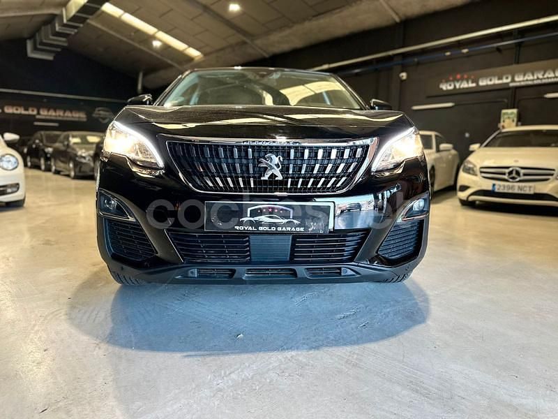 Usado Peugeot 3008 Allure 130 CV (95 kW) 2019 Negro SUV