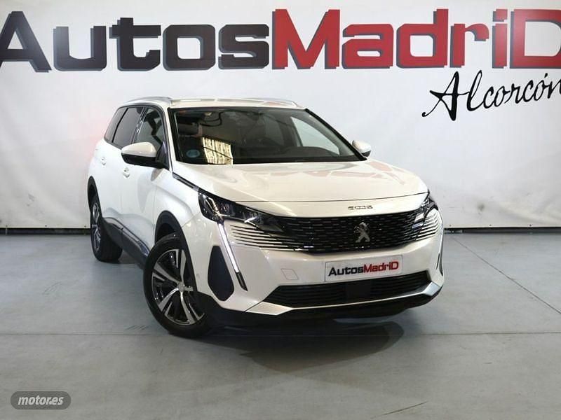 Blanco Usado 2021 Peugeot 5008 Allure Monovolumen | 22.990 € (Precio justo) - Imagen 1/4