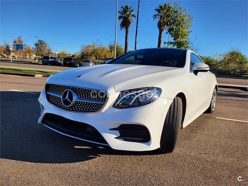 Usado Mercedes E220 194 CV (142 kW) 2020 Blanco Coupe
