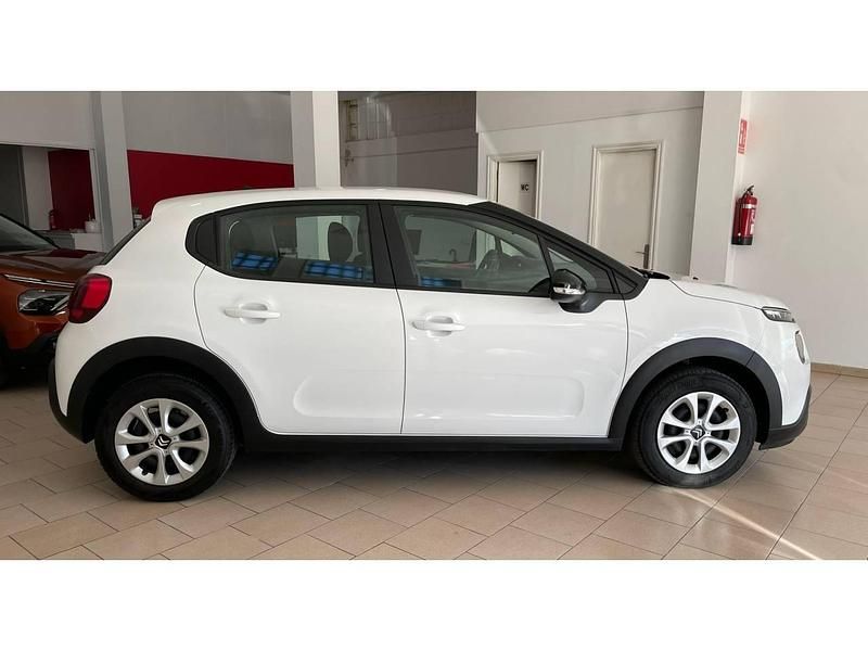 Usado Citroën C3 Live 102 CV (75 kW) 2021 Blanco Utilitario