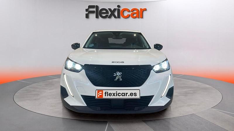 Usado Peugeot 2008 Active 101 CV (74 kW) 2022 Blanco SUV
