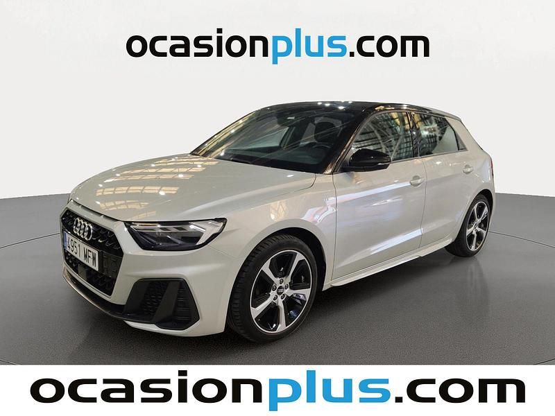 Gris plata Usado 2023 Audi A1 Sportback S-Line Utilitario | 18.728 € (Buen precio) - Imagen 1/4