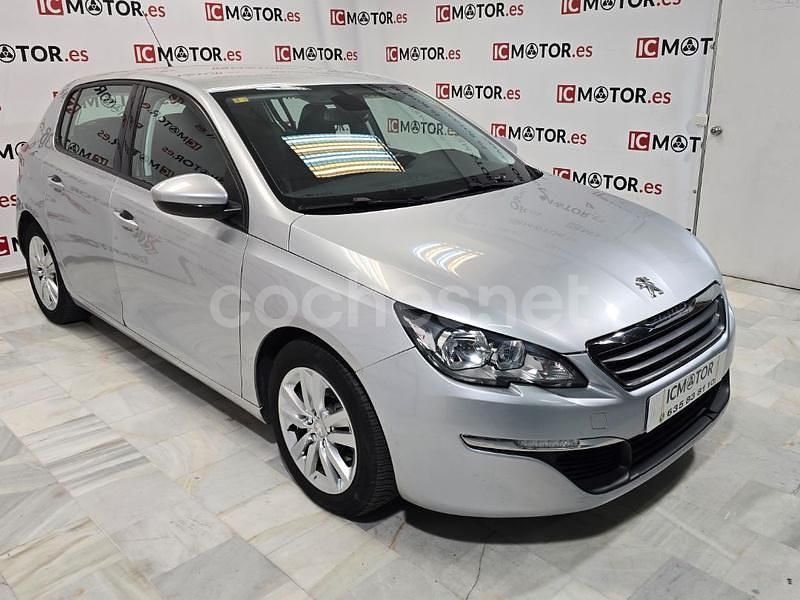 Usado Peugeot 308 Allure 125 CV (91 kW) 2014 Gris / plata Berlina