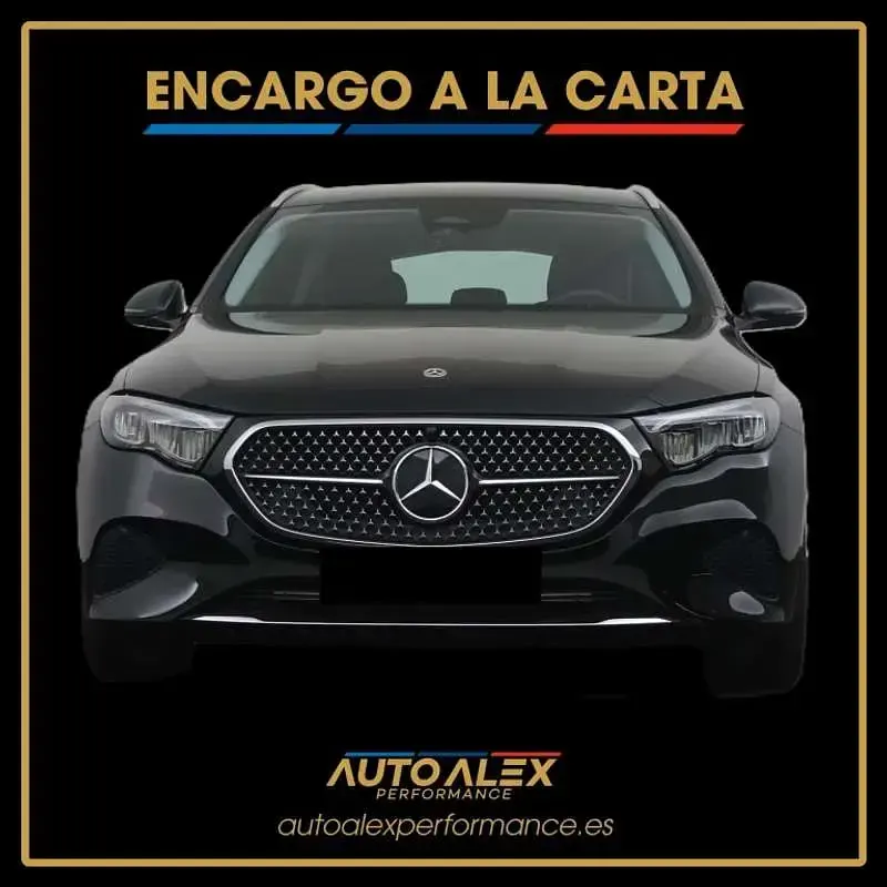 Usado Mercedes E220 197 CV (144 kW) 2024 Negro Familiar