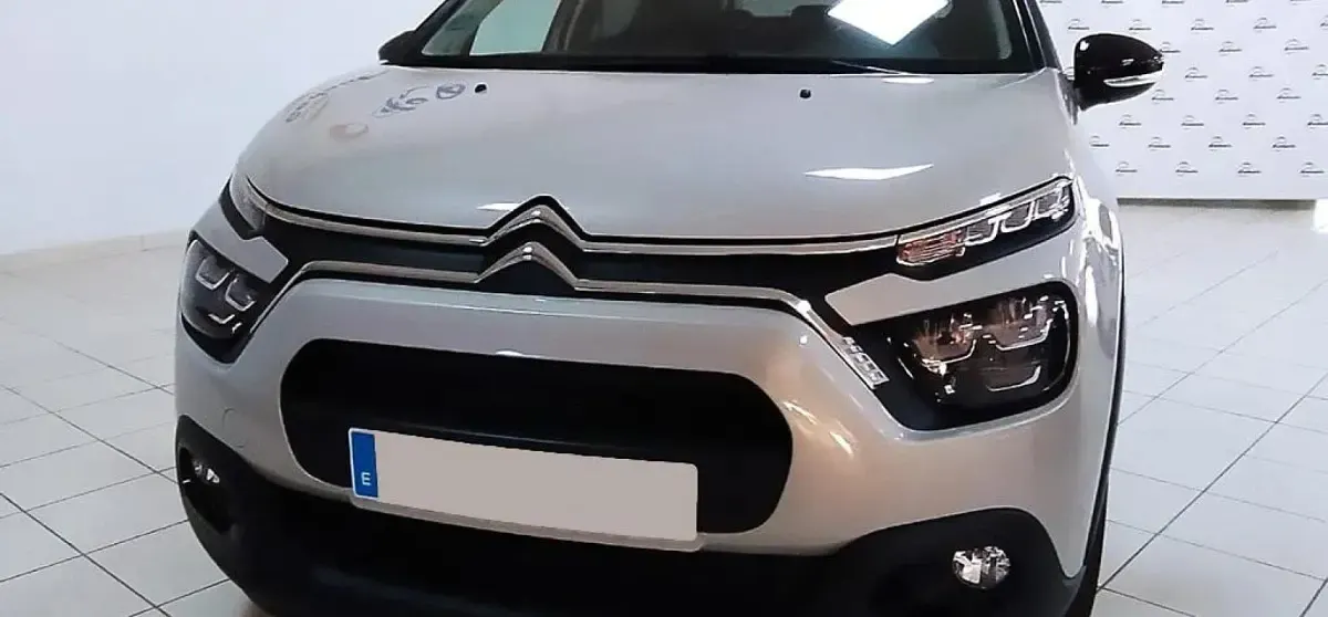 Usado Citroën C3 Shine 102 CV (75 kW) 2022 Eeu  pintura arena Utilitario