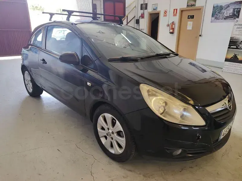 Usado Opel Corsa Enjoy 90 CV (66 kW) 2007 Negro Utilitario