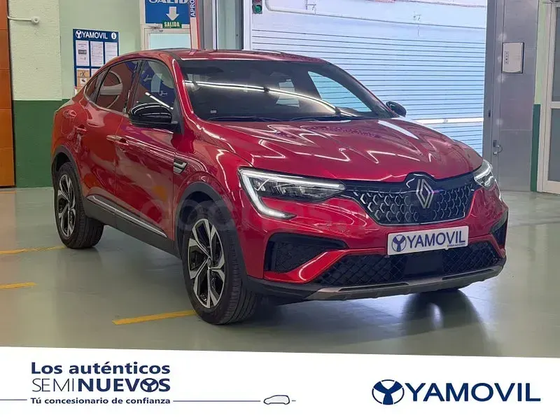 Usado Renault Arkana Techno 145 CV (106 kW) 2025 Rojo SUV