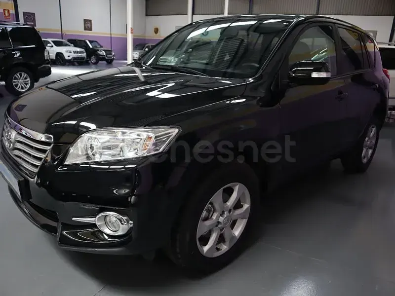 Usado Toyota RAV4 Executive 150 CV (110 kW) 2011 Negro SUV