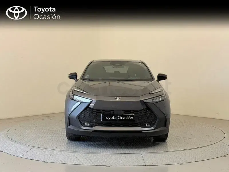 Usado Toyota C-HR Advance 140 CV (102 kW) 2025 Gris / plata SUV