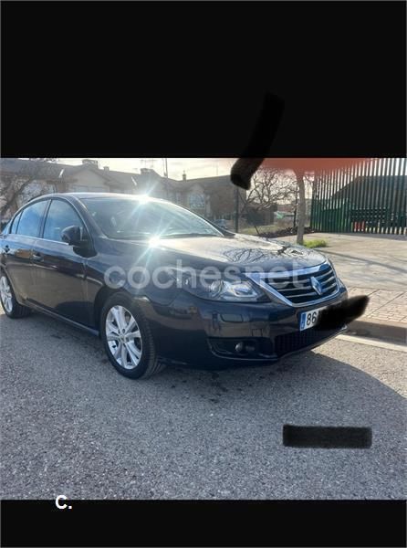 Azul Usado 2011 Renault Latitude Privilege Berlina | 8500 € - Imagen 1/1