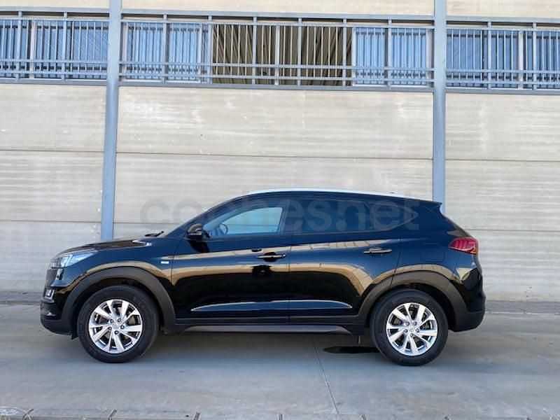 Usado Hyundai Tucson 116 CV (85 kW) 2020 Negro SUV