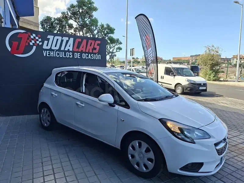 Usado Opel Corsa Business 90 CV (66 kW) 2019 Blanco Utilitario