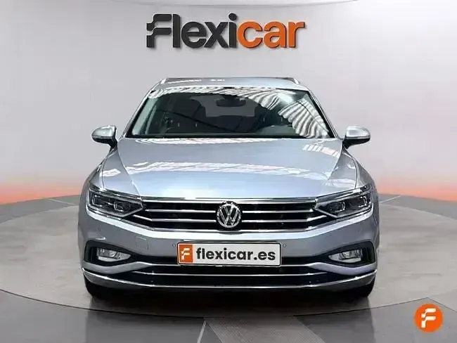 Begagnad VW Passat 190 HK (139 kW) 2020 Grå Kombi