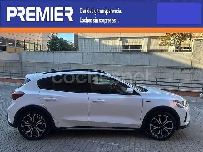 Blanco Usado 2023 Ford Focus Active Berlina | 17.990 € (Precio justo) - Imagen 1/4