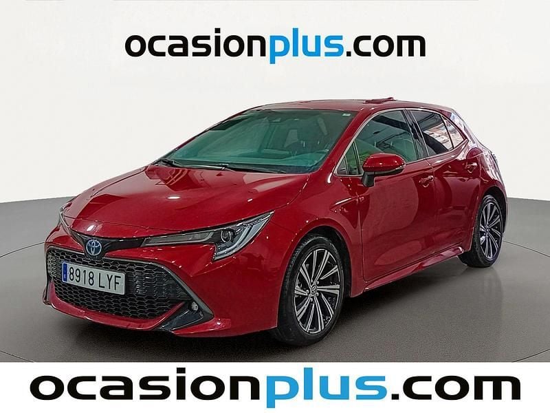 Usado Toyota Corolla Style 122 CV (89 kW) 2022 Rojo Utilitario