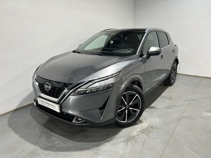 Usado Nissan Qashqai Tekna 190 CV (139 kW) 2022 Gris / plata SUV