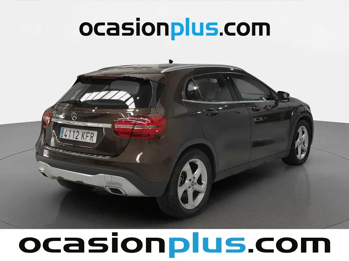 Usado Mercedes GLA220 177 CV (130 kW) 2017 Marrón SUV