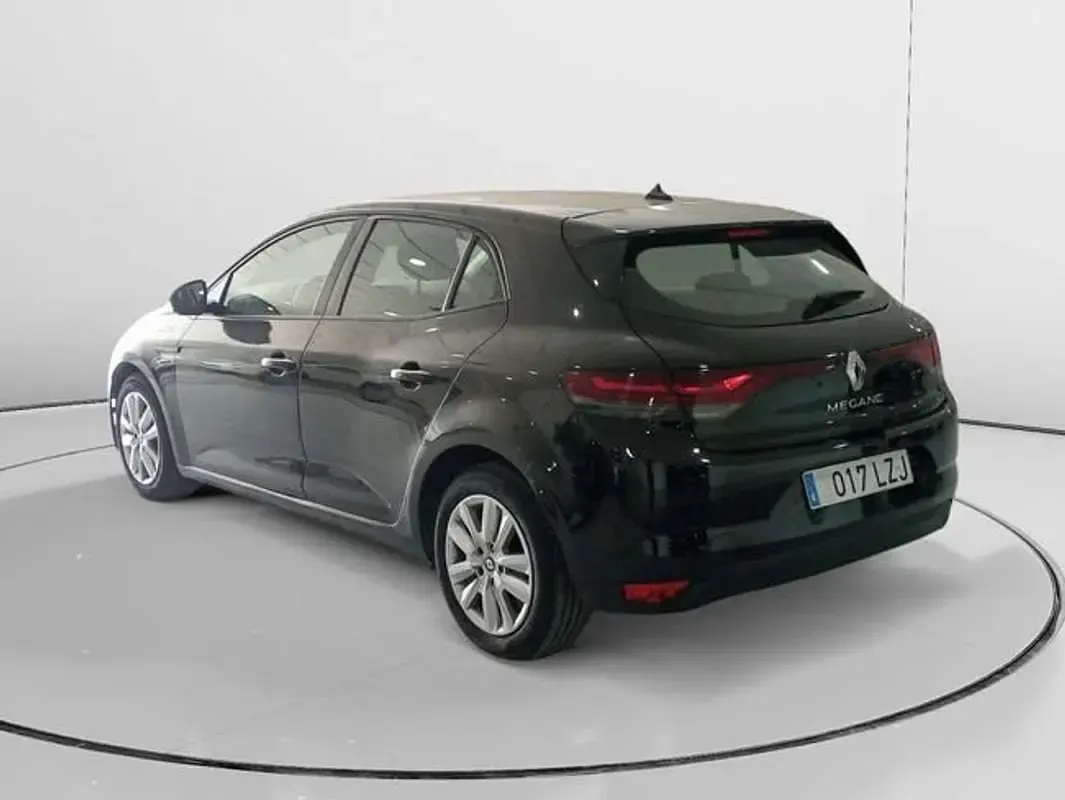 Usado Renault Mégane Intens 116 CV (85 kW) 2022 Negro Utilitario