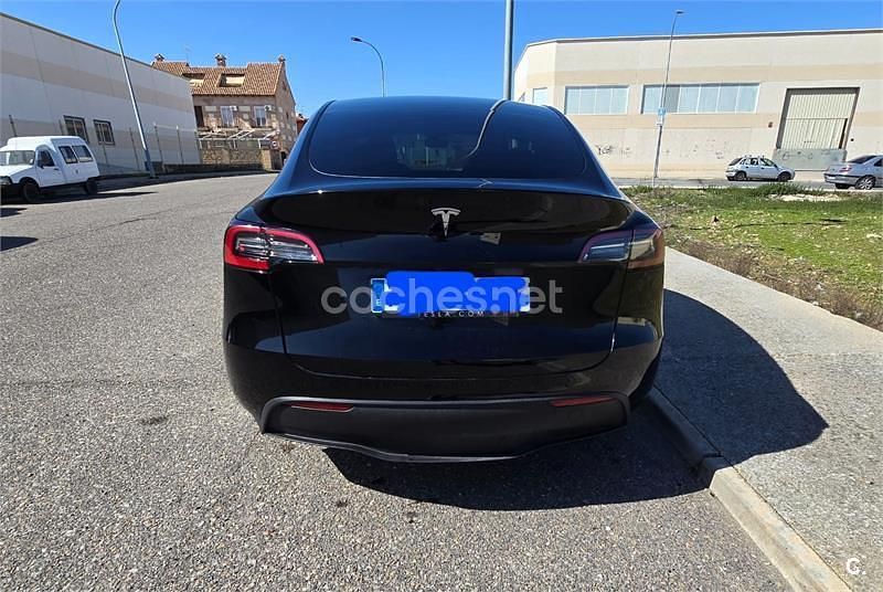 Usado Tesla Model Y RWD 219 kW (299 CV) 2023 Eléctrico SUV