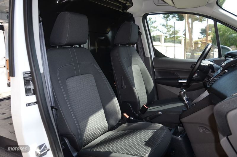 Usado Ford Transit Trend 100 CV (73 kW) 2019 Blanco Van