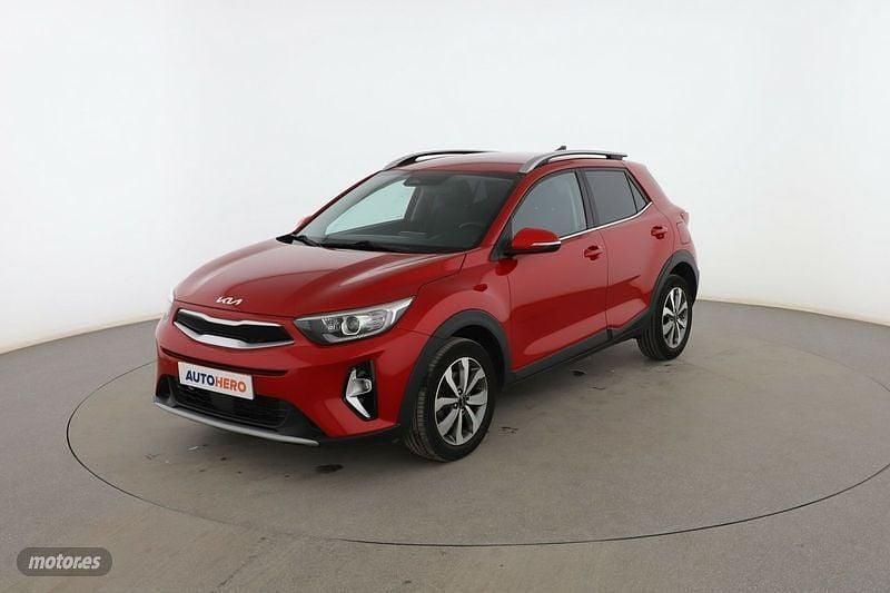 Rojo Usado 2022 Kia Stonic SUV | 14.599 € (Precio justo) - Imagen 1/3