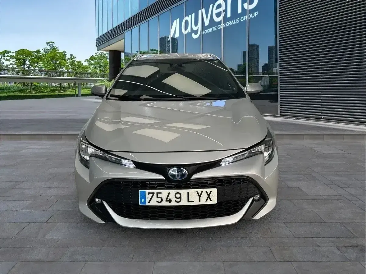 Usado Toyota Corolla Business Edition 122 CV (89 kW) 2022 Gris Familiar