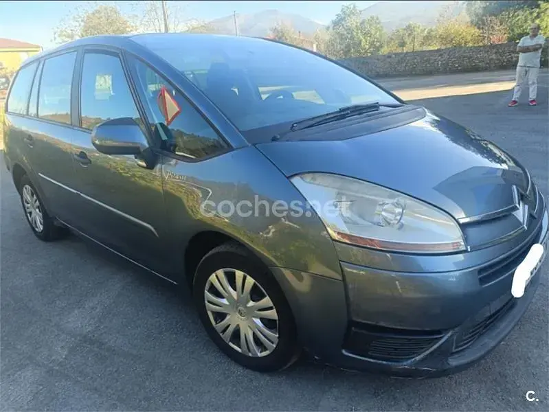 Usado Citroën Grand C4 Picasso 110 CV (80 kW) 2009 Gris / plata Monovolumen