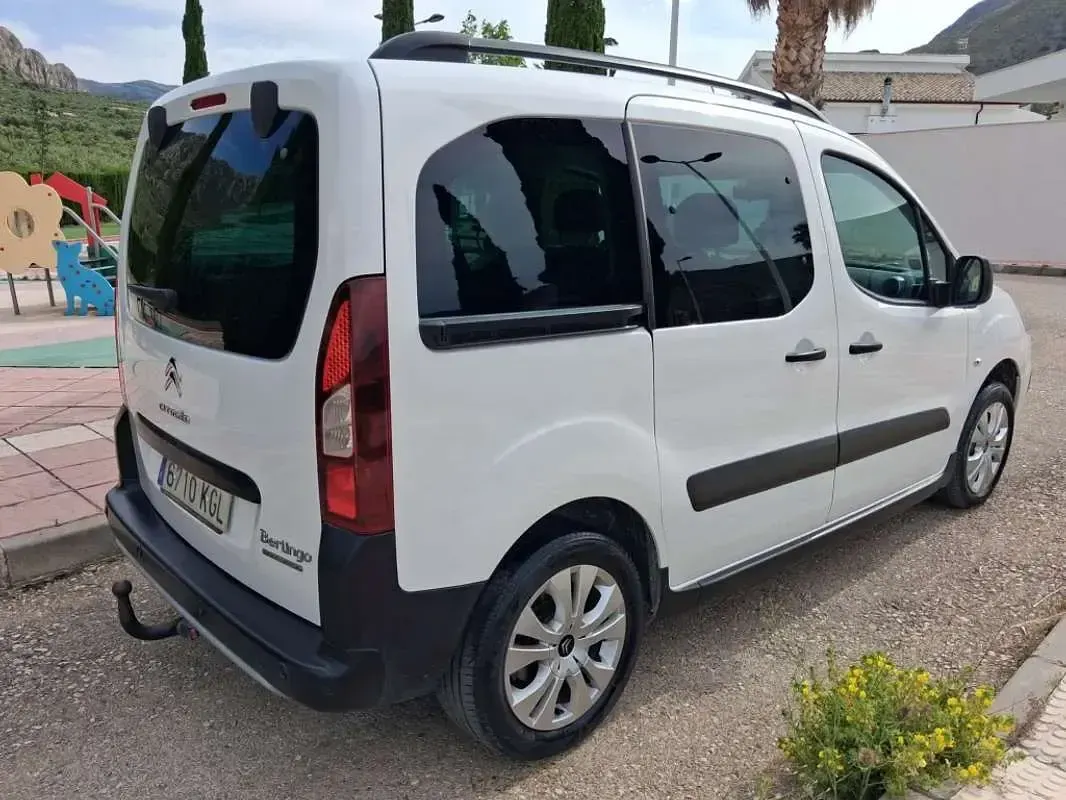 Usado Citroën Berlingo 99 CV (72 kW) 2017 Monovolumen