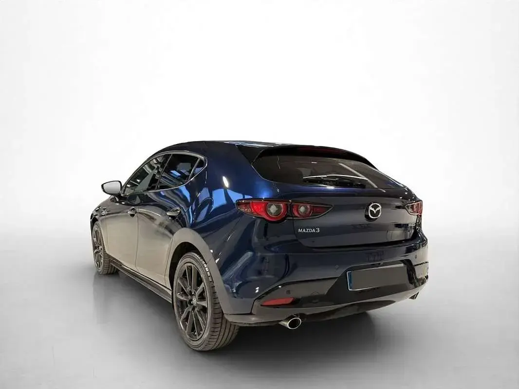 Usado Mazda 3 Nagisa 140 CV (102 kW) 2025 Azul Utilitario