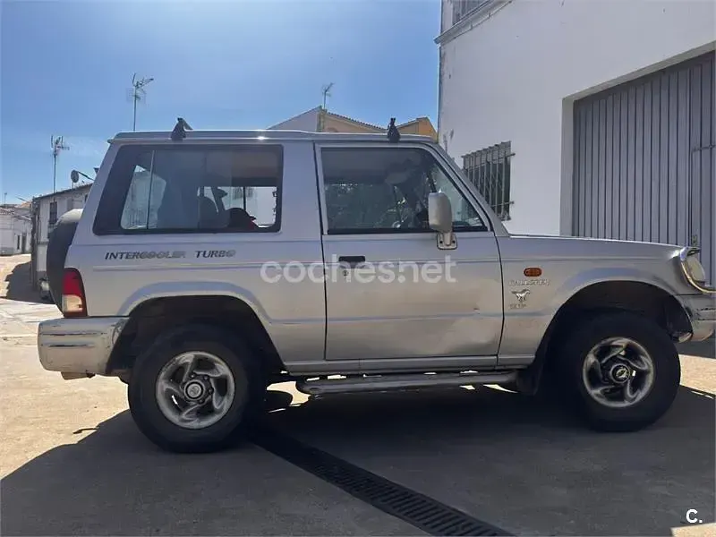 Usado Galloper Exceed 105 CV (77 kW) 2000 Blanco SUV