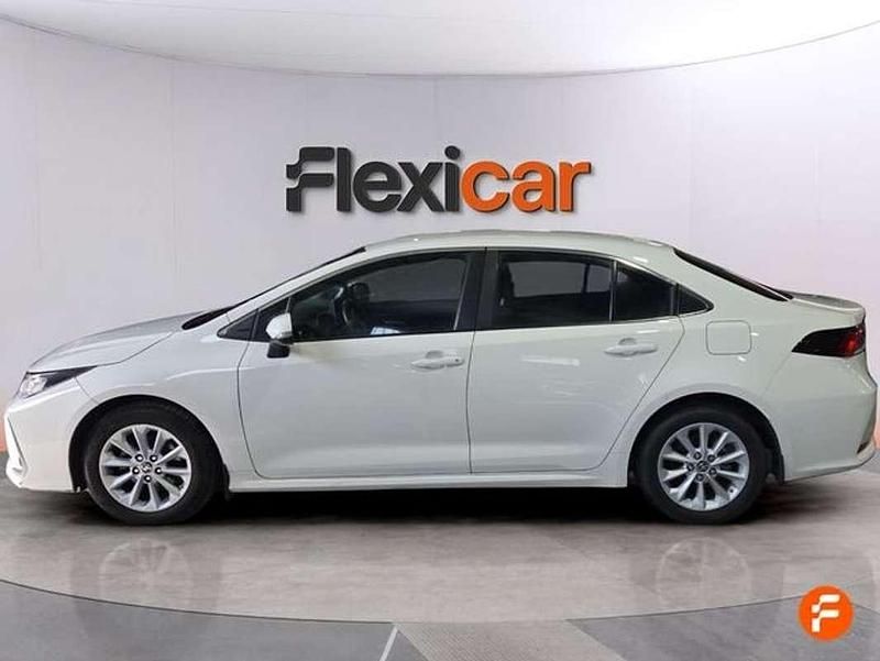 Usado Toyota Corolla Active 140 CV (102 kW) 2023 Blanco Utilitario