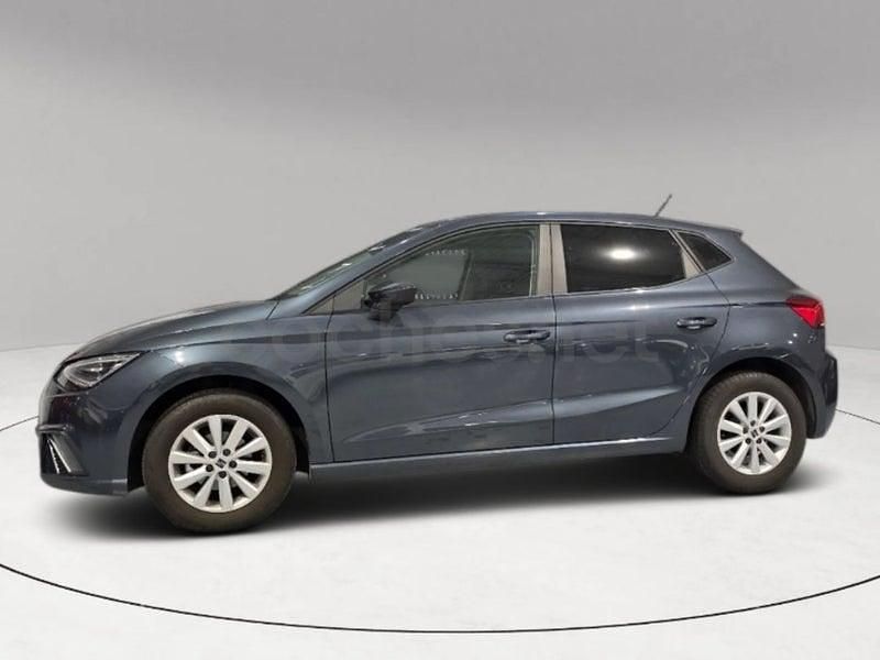 Usado Seat Ibiza Style 80 CV (58 kW) 2024 Azul Utilitario