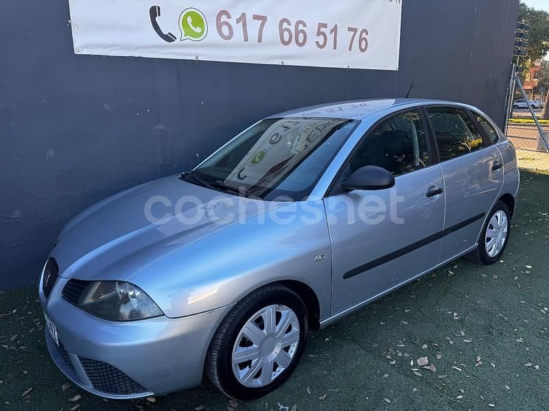 Gris / plata Usado 2008 Seat Ibiza Reference Berlina | 2990 € (Super precio) - Imagen 1/4
