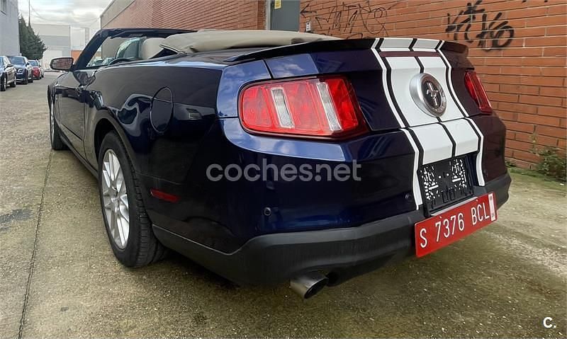 Usado Ford Mustang GT 418 CV (307 kW) 2015 Azul Descapotable